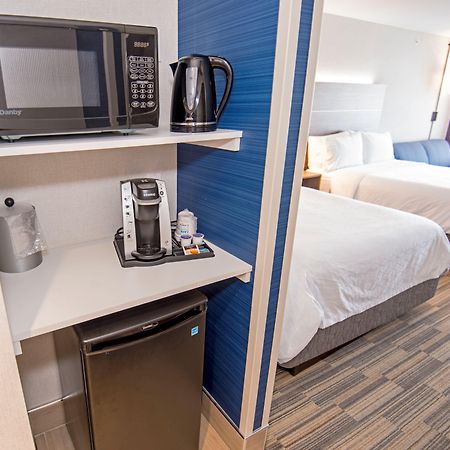 Holiday Inn Express - Red Deer North By Ihg Esterno foto
