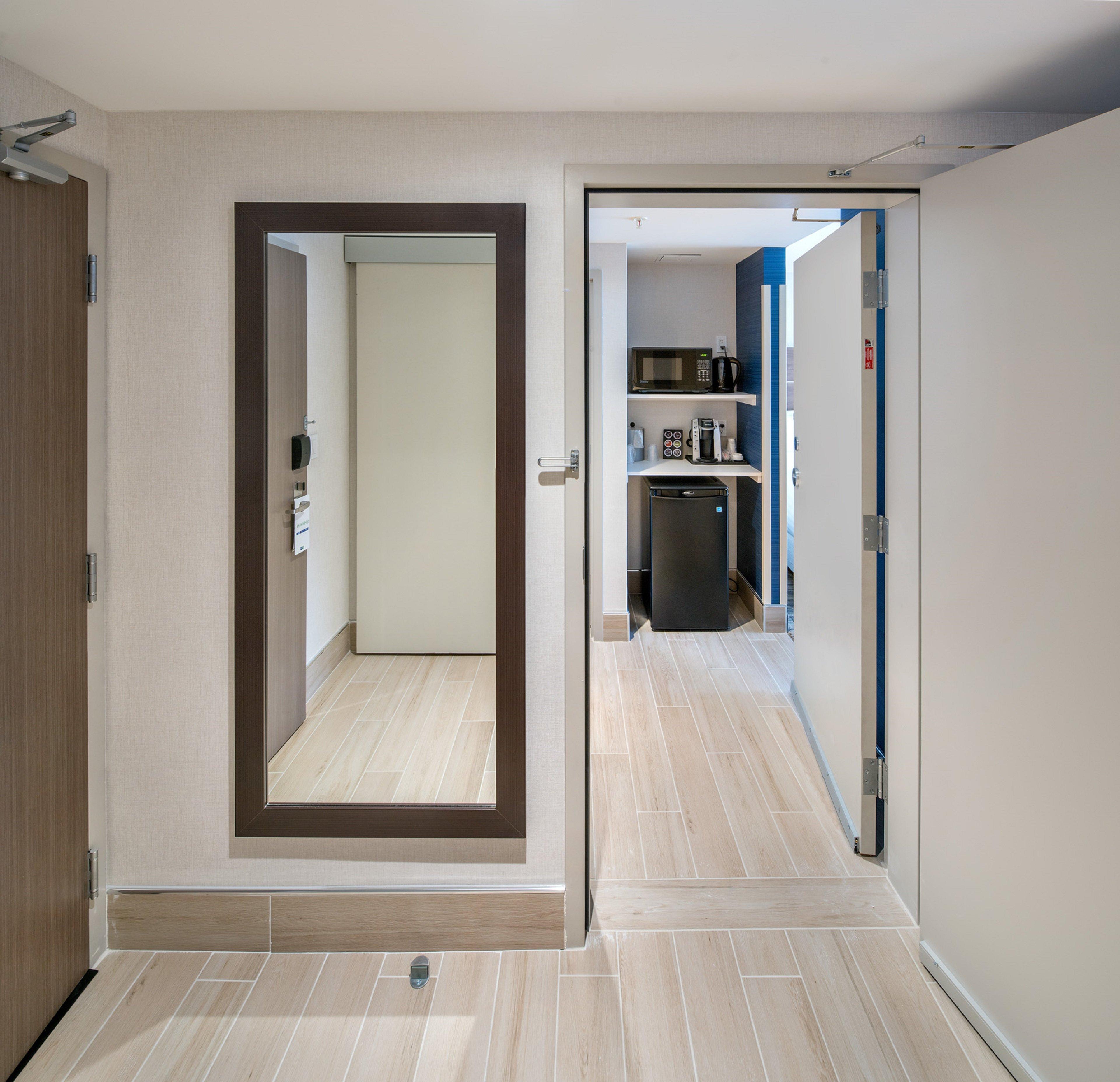 Holiday Inn Express - Red Deer North By Ihg Esterno foto